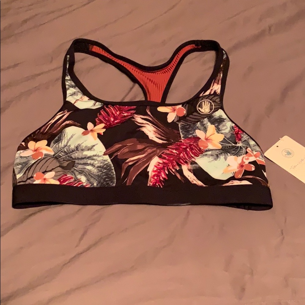Body Glove sports bra